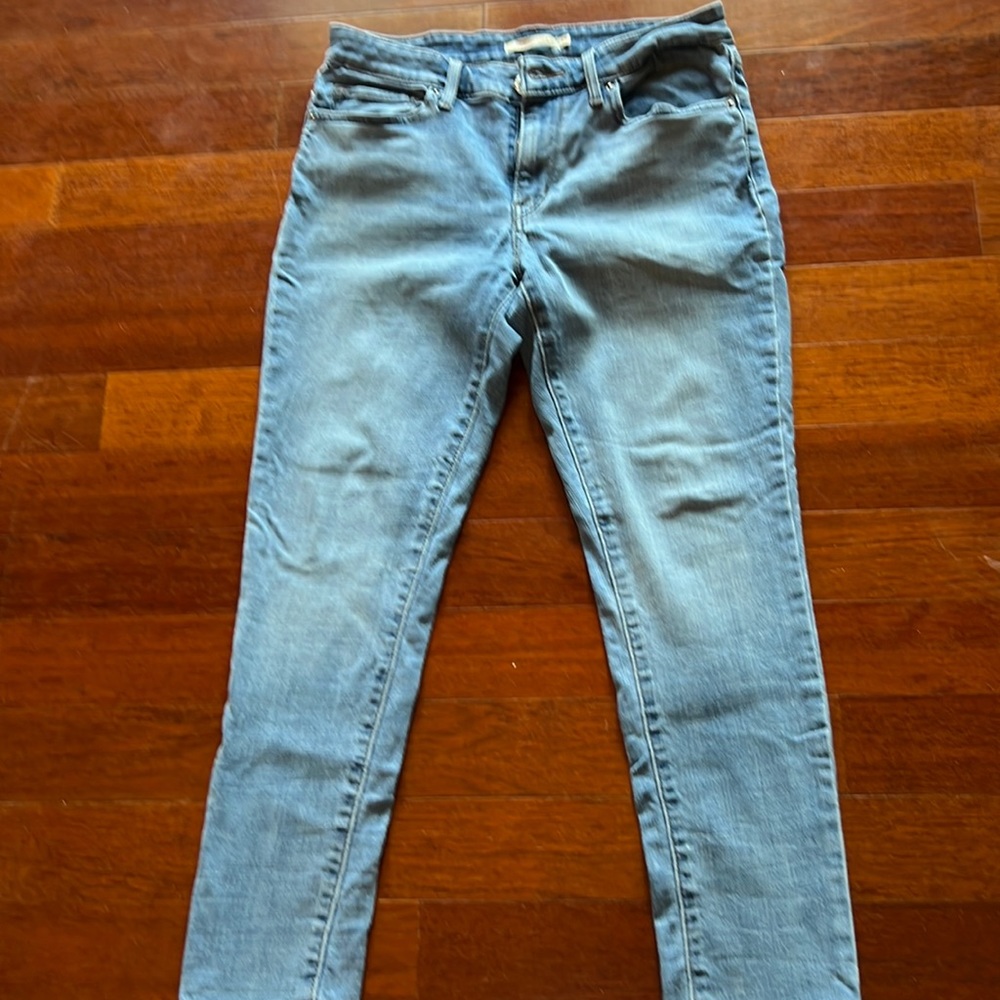 Levi’s jeans size 30